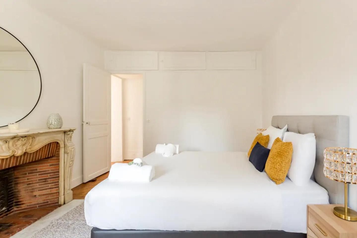8P - 3Br Le Marais Spacious - Central - Historic Apt Paris Exterior foto