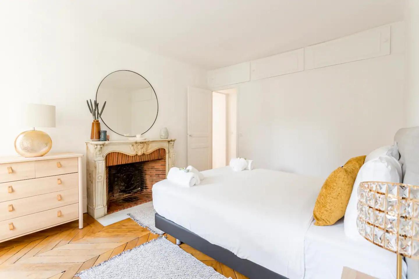8P - 3Br Le Marais Spacious - Central - Historic Apt Paris Exterior foto