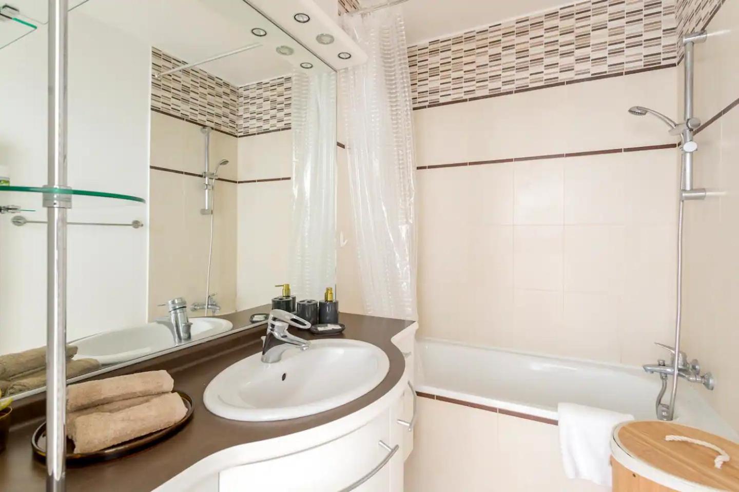 8P - 3Br Le Marais Spacious - Central - Historic Apt Paris Exterior foto